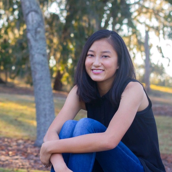 Meet your Posher, Hannah - Picture 1 of 1